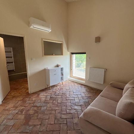 La Bergerie Des Amandiers Chambres Et Table D'Hotes Malataverne エクステリア 写真